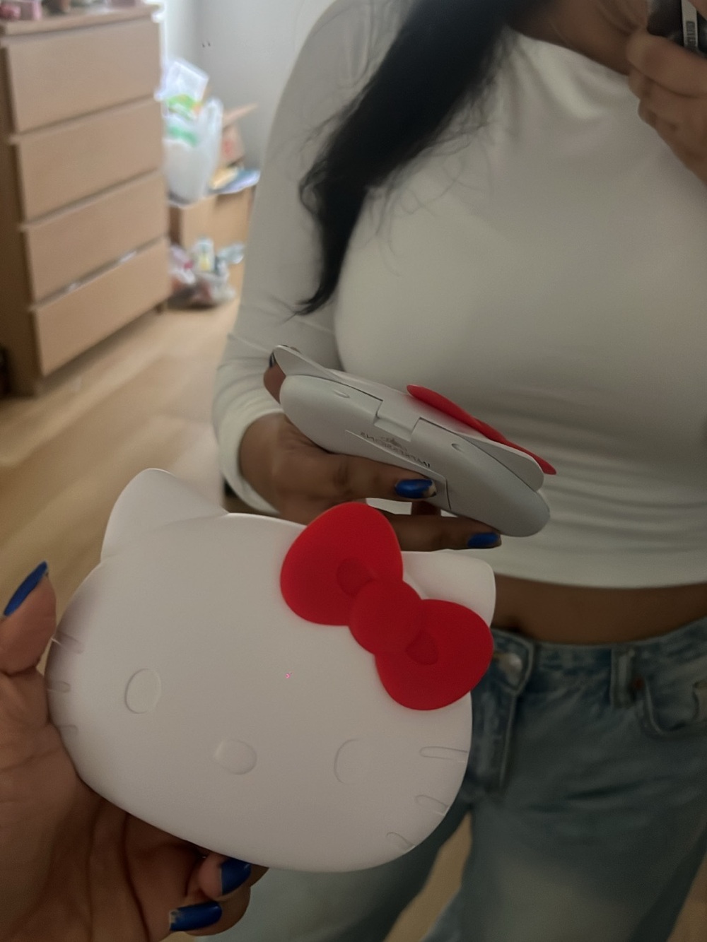 Hello Kitty White Mirror Compact with Red Bow